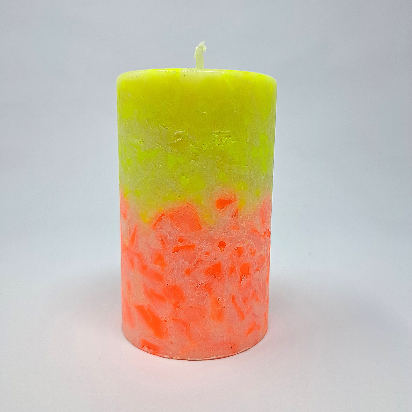 Stumpenkerze neon groß gelb-orange