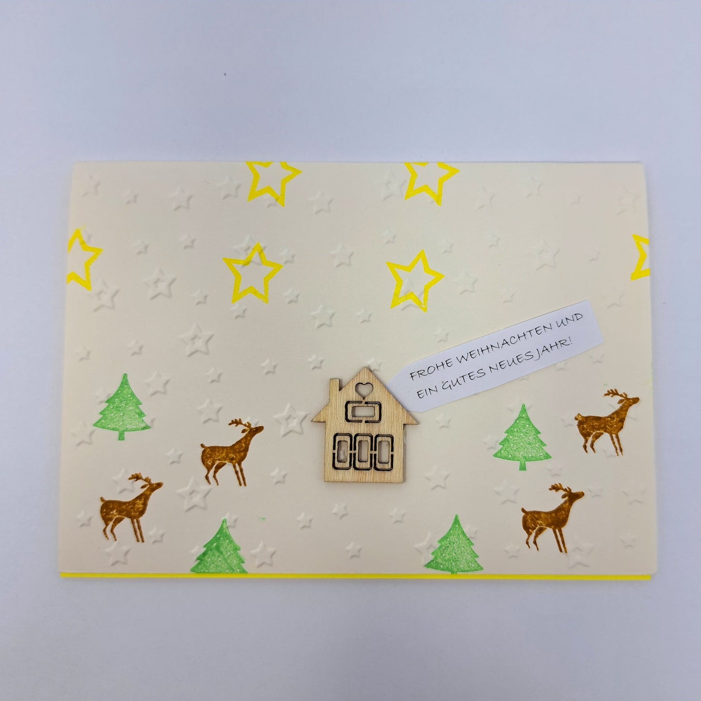 Weihnachtskarte "Weihnachtslandschaft mit Sternenprägung"